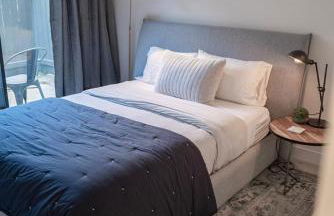 Montecito-Chic Beachside Retreat - Photo 29