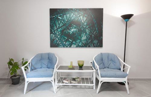 Aroma Accommodations - Photo 14