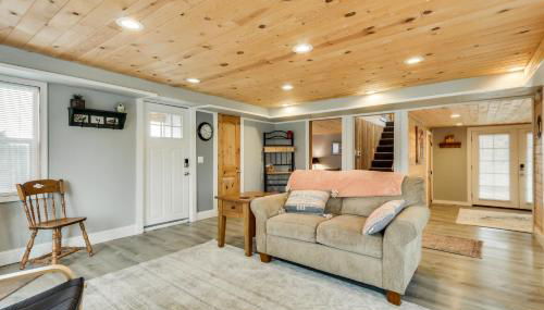 Charming Happy Valley Home 13 Mi to Portland! - Foto 4