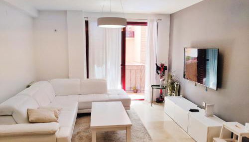 Apartamento, piscina y parking Granada Tico Medina - Foto 2