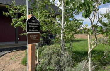 3505 Joseph Dr Cabin with breathtaking views, 30 miles to Yellowstone - Photo 7