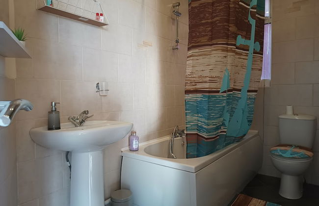 Roman Bank Flat With Spa Bath and Mermaids Teepee - Foto 3