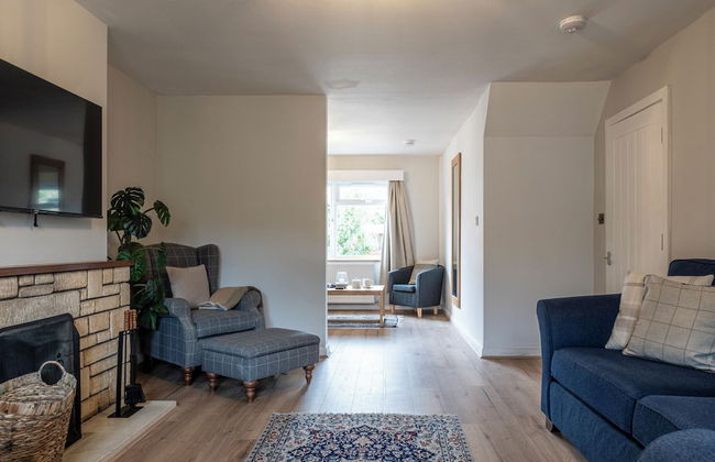 Bright&Spacious 3BD in Centre of Bourton - Photo 48