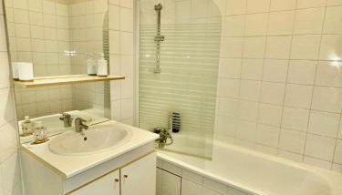 APPART CALME proche de la GARE - Foto 5, Shower