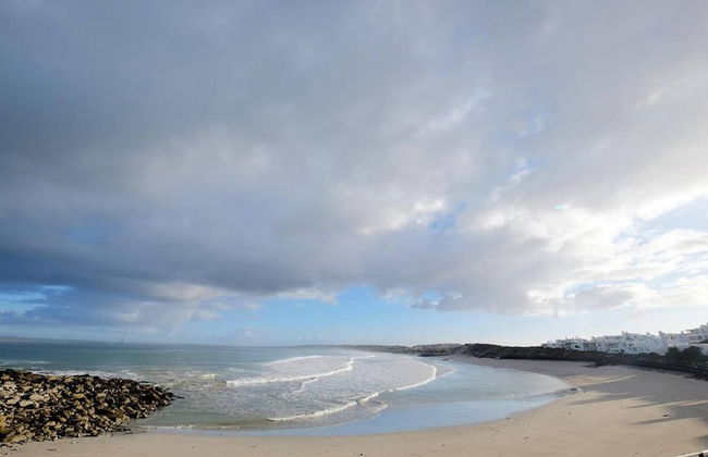 Charis to Theo - Relax in Style at This 3-bedroomed Langebaan Holiday House - Foto 24