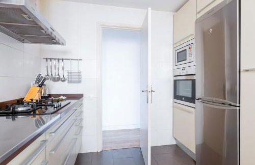 Housalia Guell Gaudi - Photo 15