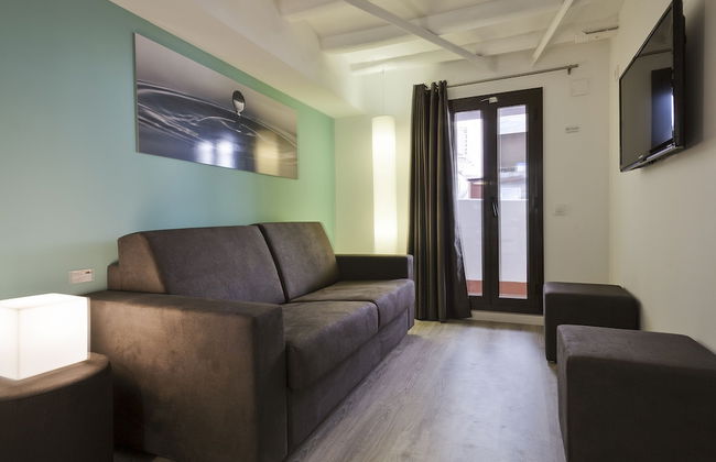 Habitat Apartments ADN - Photo 63