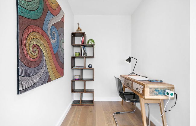 DINA, 2BDR Carlton Apartment - Photo 8