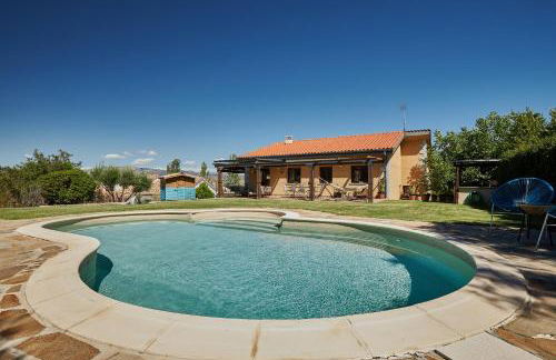 El Olivo de Caraquiz - Photo 1