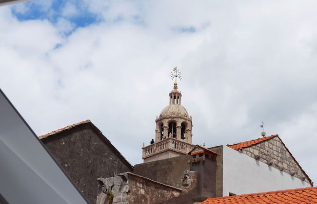 M & J Central Suites - Photo 1