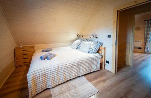 Domki u Sosny - Nowoczesne domki na wyłączność, spokojna okolica blisko lasu i szlaku, 1,2 km od centrum Brennej - Foto 23