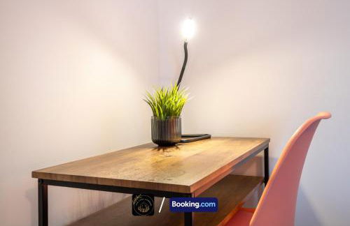 Cosy 3-Bed House l Garden l Free Parking l Stretford l Sleeps 7 l Book today with The Cosy Corner Nationwide - Foto 18