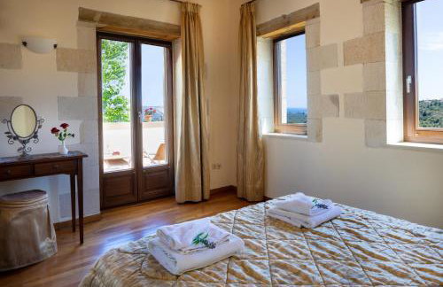 Villa Erontas -Private heated jacuzzi and mini pool - Foto 15