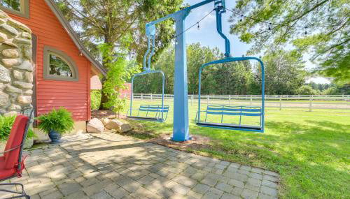 9 Mi to Boyne Resort! Farmhouse Near Town and Lake - Foto 5