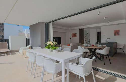 Luxueuze villa met verwarmd zwembad - Foto 13