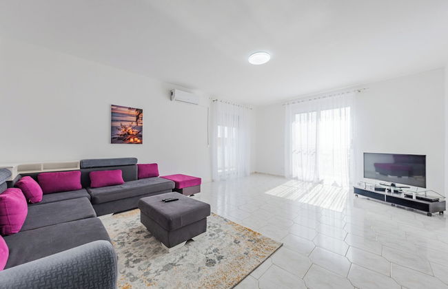 The Promenade Seaview - Photo 23