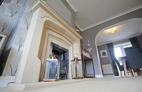 Queens Road - Luxury Spacious Home in Chester - Photo 33
