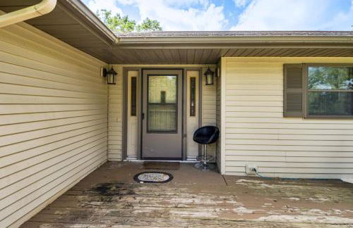 Hot Tub and 2 Recreation Rooms Spacious Onamia Home - Foto 31