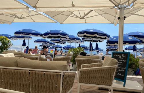 Elegant apartment in Nice centre with grand terrace - Foto 6