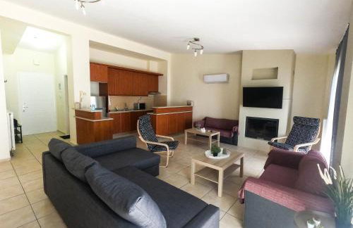 Luxury Beachfront Suite - Photo 3