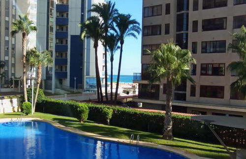 Magnifica ubicación ,amplio ,luminoso, a 50 m de la playa - Photo 39