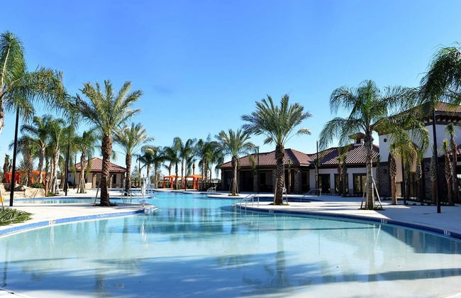 Luxury 5Bd w Jacuzzi Pool Near Disney 5528 - Foto 47