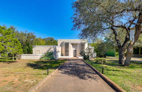 Waterfront Lake Travis Luxury Home with Large Deck! - Foto 4