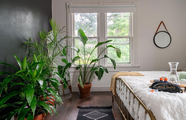 NEW Luxe Pet Friendly Free Parking Downtown - Foto 76