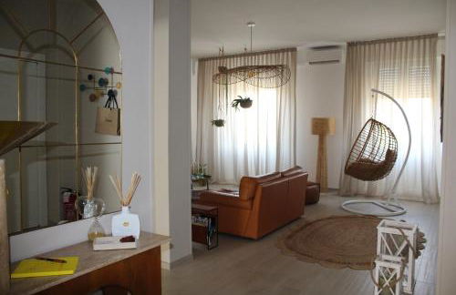 Henry's House luxury urban apartament - Photo 12