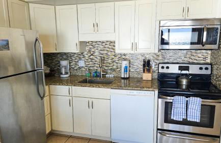 Sunset and Beach view apartment 402 - Photo 2