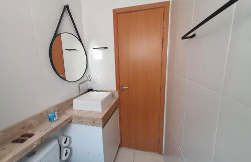 Apartamento centro de São Pedro da aldeia ao lado do comércio e a 500 metros da orla da lagoa - Photo 8