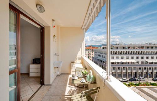 Spacious, with private Parking, 2 bedrooms 2 bathrooms - Comfortable and Bright Apartment in Florence with Private Parking Garage - Just Few Minutes walking From Historic Center - Foto 12