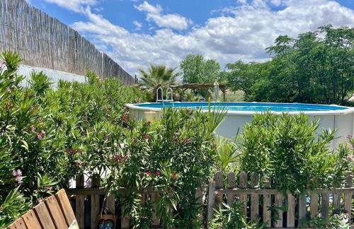 Beautiful Teepee with private facilities - Foto 7