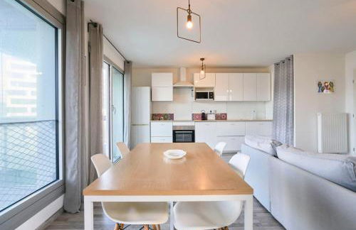 Appartement proche métro & 2 balcons + parking - Foto 9