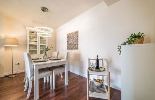 La Serna Premium Center - Photo 13