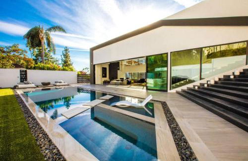 Beverly Hills Luxurious 4BR Villa with Pool and Views - Foto 48