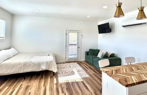 Glacier Alpine Escape - Photo 3