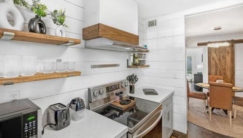 Anastasia Island Condo - Foto 4, stove, pet friendly, toaster, minibar