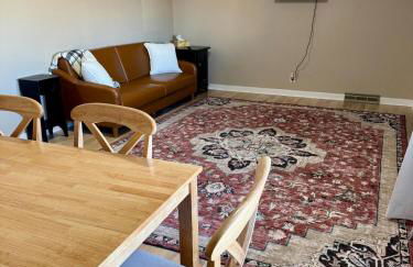 Townhouse On The Prairie - Foto 2