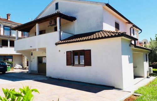 Villa Aleksandar Porec - Photo 35