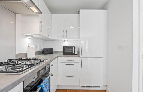 Lotus Haus - Wellington Homes - 4 BDR With Gated Parking - Foto 7