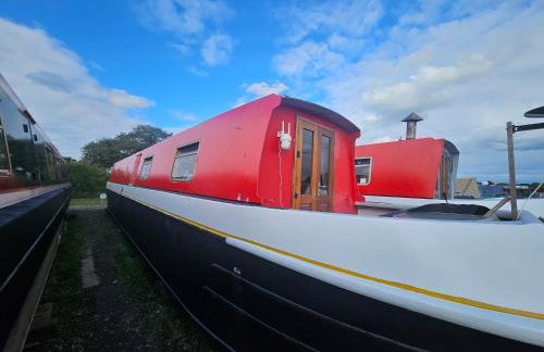 Komet canal boat company limited - Foto 1