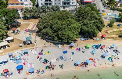 Seaside view - Family & Friends Apartment - Photo 10