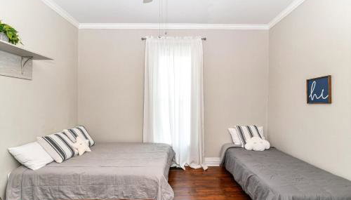 Cheerful 2-Bedroom Cottage in Downtown Noblesville - Foto 4