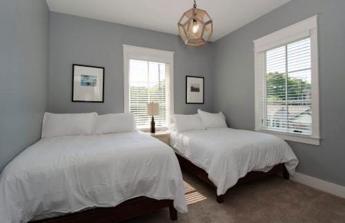 Private Backyard - Near Bicentennial Park - Foto 23