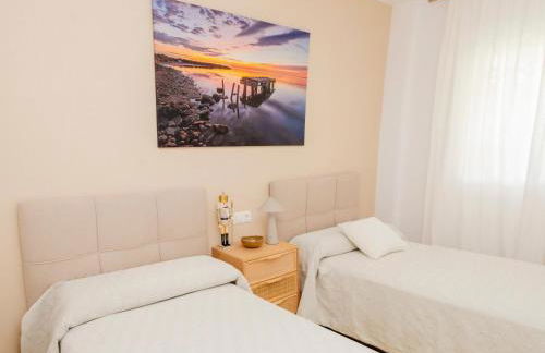 Apartment block from the sea - Foto 20