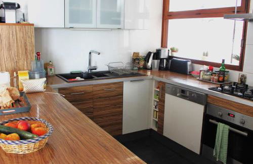 Grande villa avec jacuzzi à La Pointe aux Chevaux - FR-1-736-23 - Photo 16