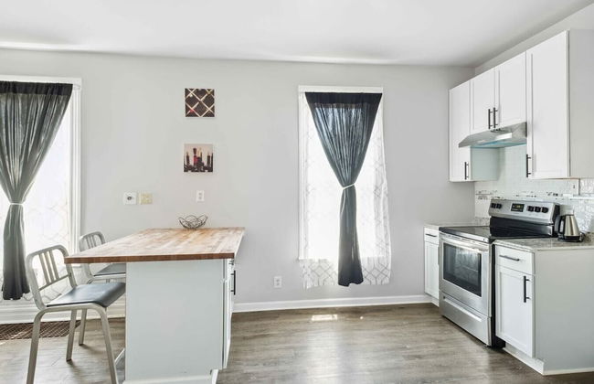 Downtown Detroit Gem 3 Bedrooms & Culture! - Foto 12