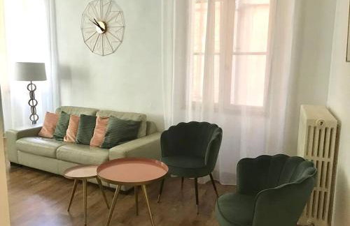 Hypercentre (avec parking), rare avec 3 chambres 3 salles d’eau - Foto 11