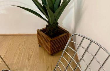 Aconchego e localização, a 10 minutos de CAMINHADA da praia e a 26 minutos de carro do RIR26, com vaga de garagem e 2 banheiros para maior conforto dos nossos hóspedes - Foto 44